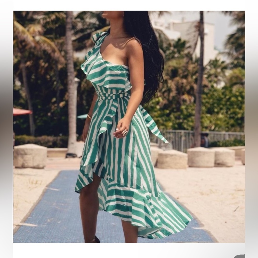 Flying Tomatoe green flared dress